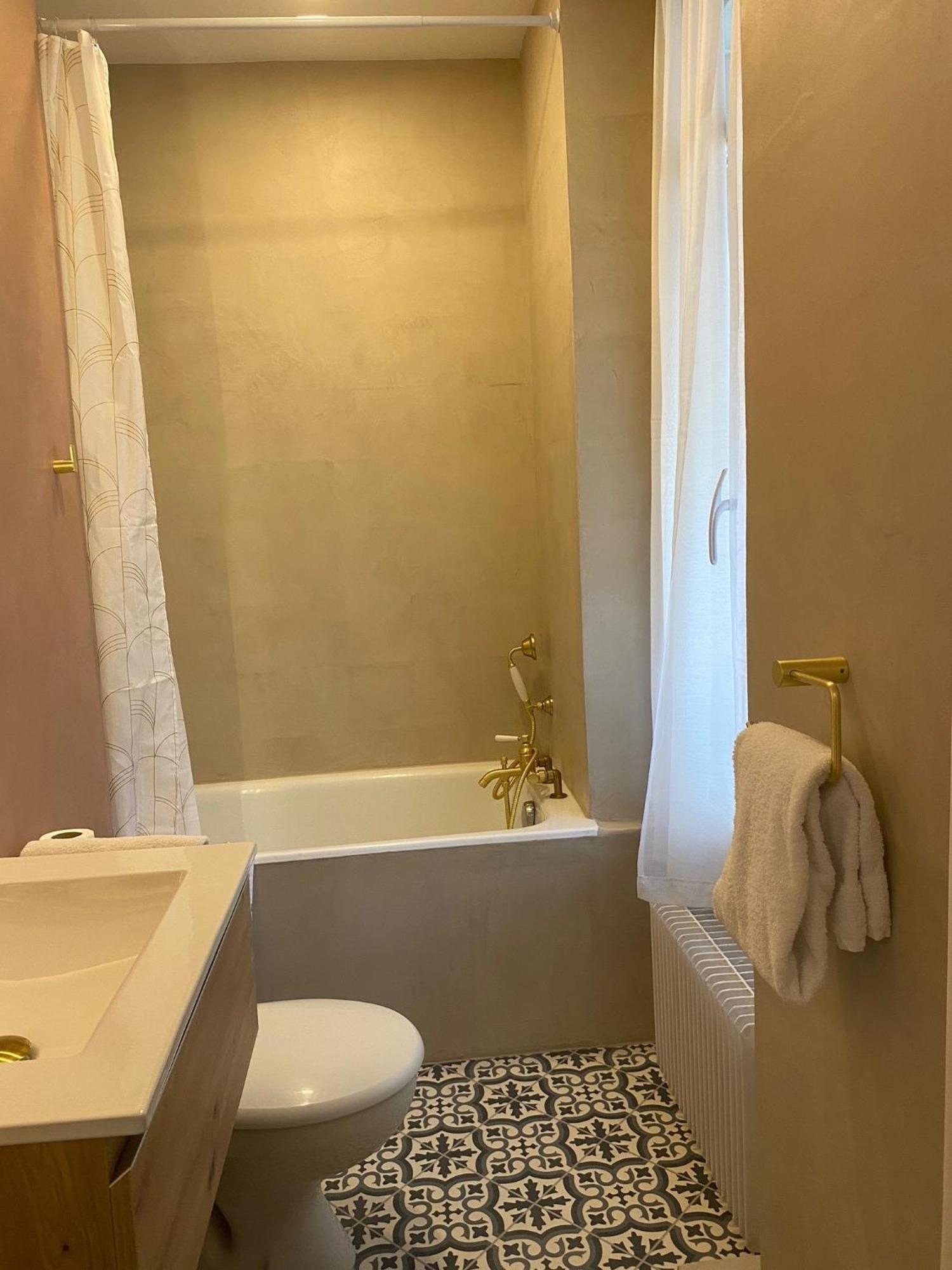 פריז Hotel Boileau מראה חיצוני תמונה