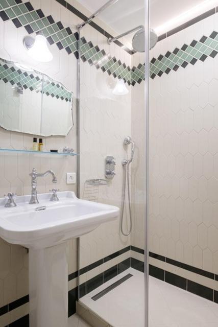 פריז Hotel Boileau מראה חיצוני תמונה