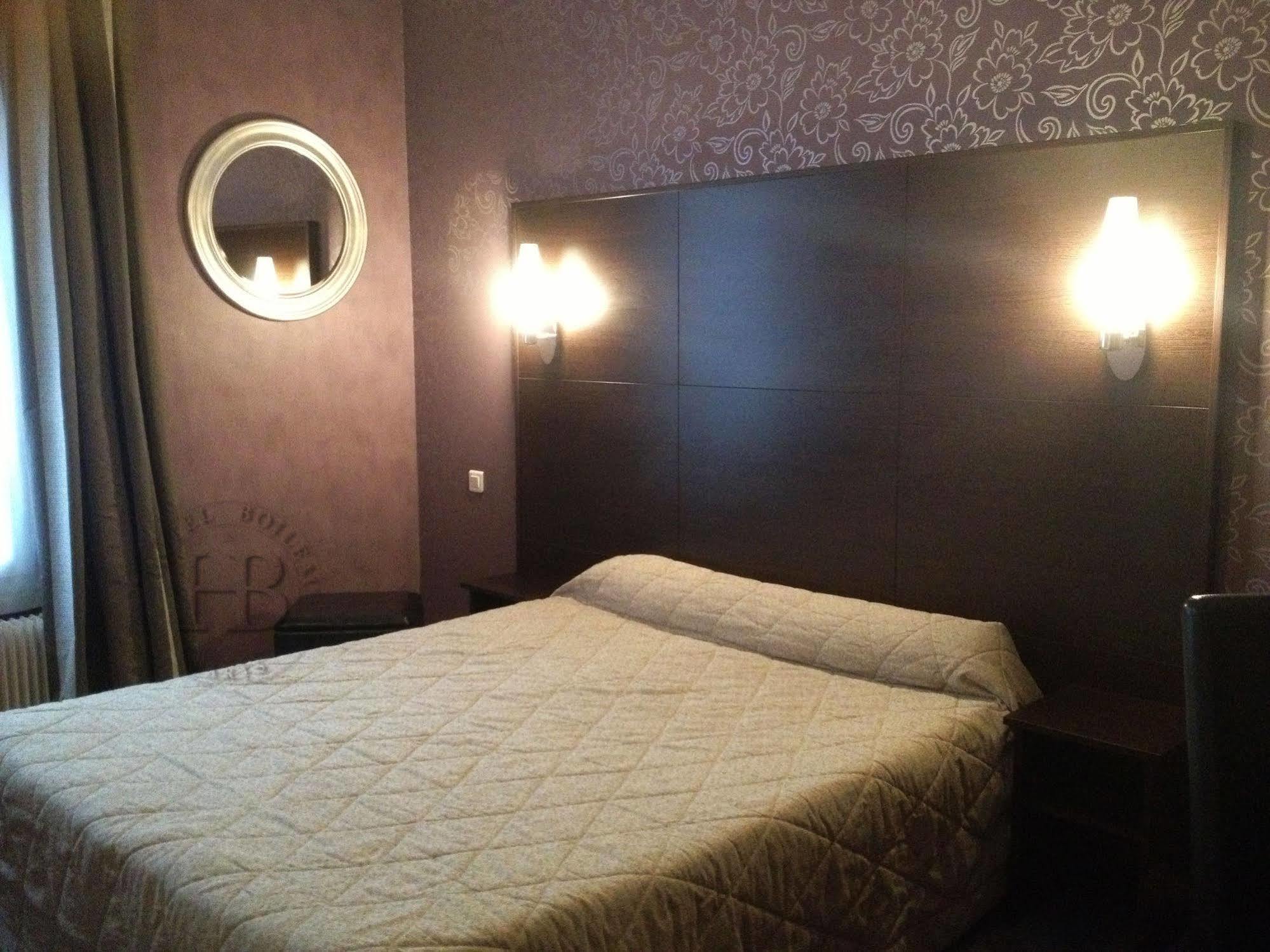 פריז Hotel Boileau מראה חיצוני תמונה