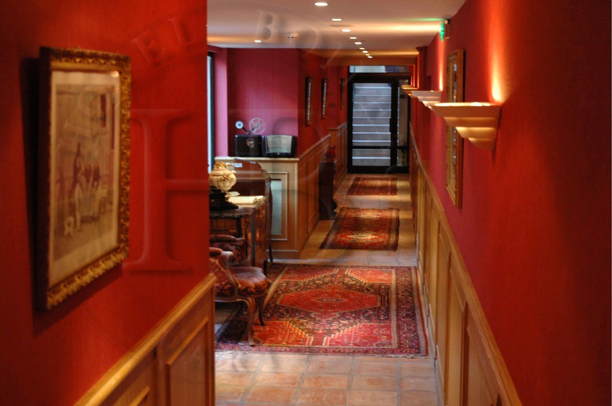 פריז Hotel Boileau מראה חיצוני תמונה